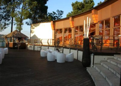 Integración del restaurante Öxi Lounge en Ponferrada