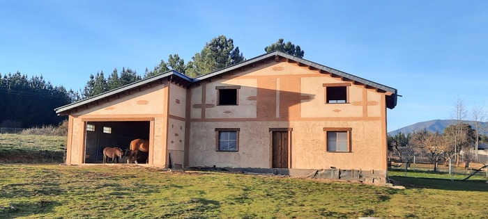 Nave agrícola – cuadra de caballo en San Esteban del Toral (León)