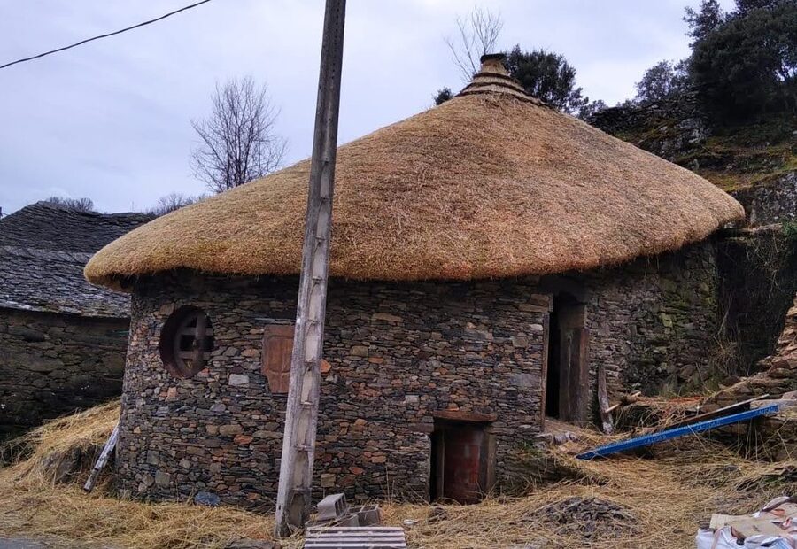 Rehabilitación de Palloza en Penoselo, León