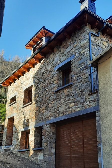 Reconstrucción completa de edificación en León