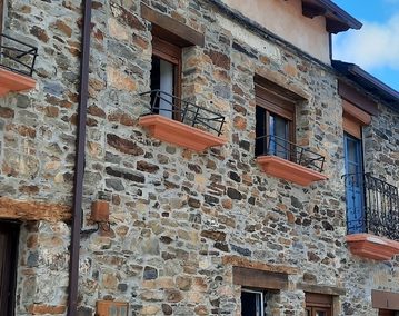 Reforma interior en vivienda unifamiliar en Berlanga del Bierzo, León
