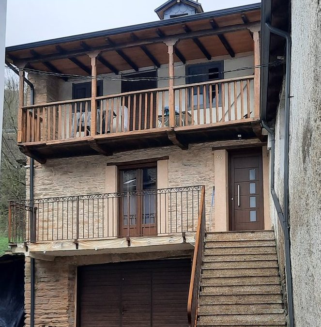 Reforma interior en vivienda unifamiliar en Ambasmestas, León